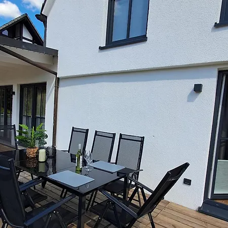 Smart Haus Smaragd 905 *